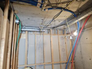 マンションユニットバス、洗面化粧台、解体工事☺